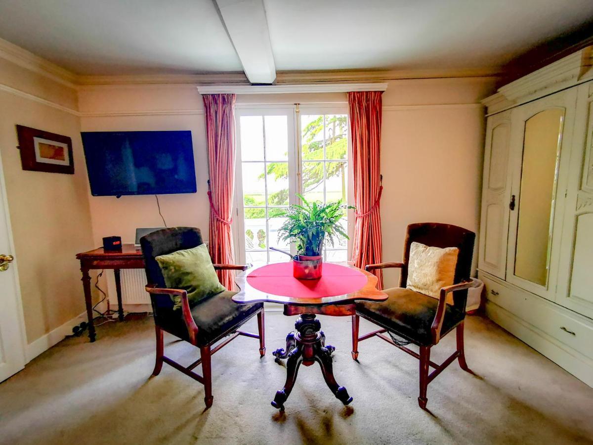 Cedar House Boutique B&B Burton  Екстер'єр фото