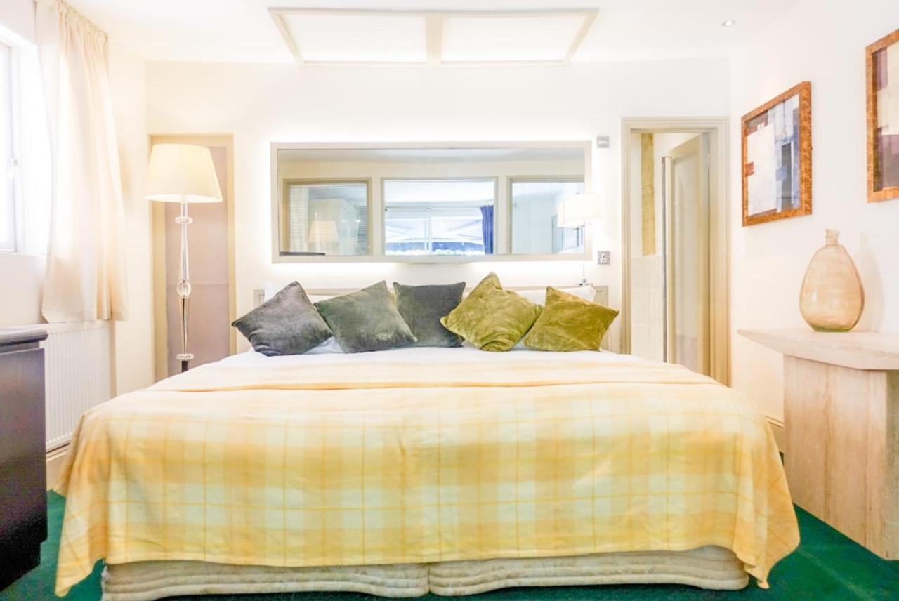 Cedar House Boutique B&B Burton  Екстер'єр фото