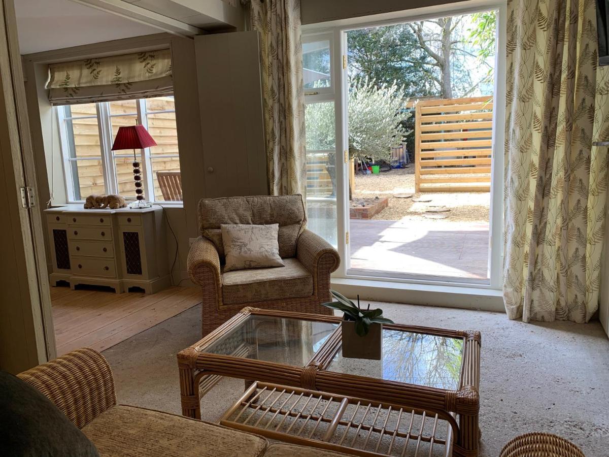 Cedar House Boutique B&B Burton  Екстер'єр фото