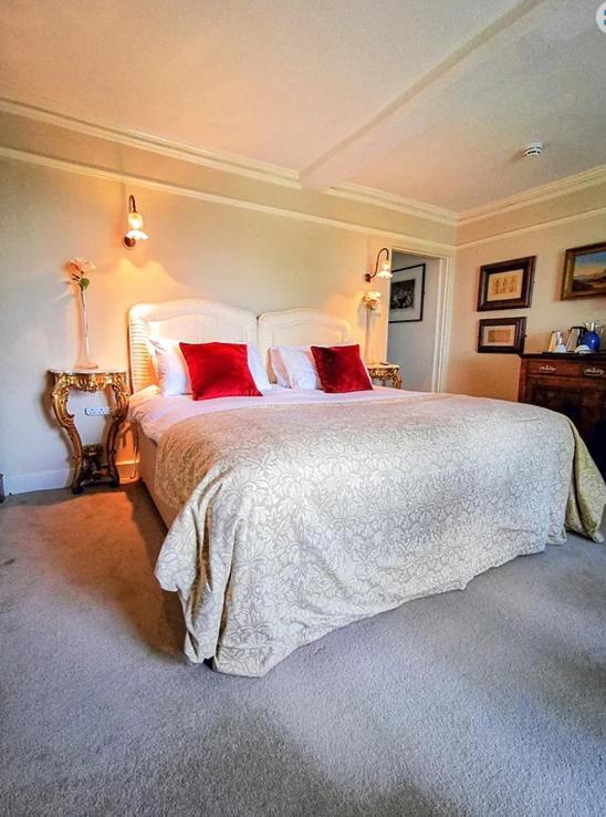 Cedar House Boutique B&B Burton  Екстер'єр фото